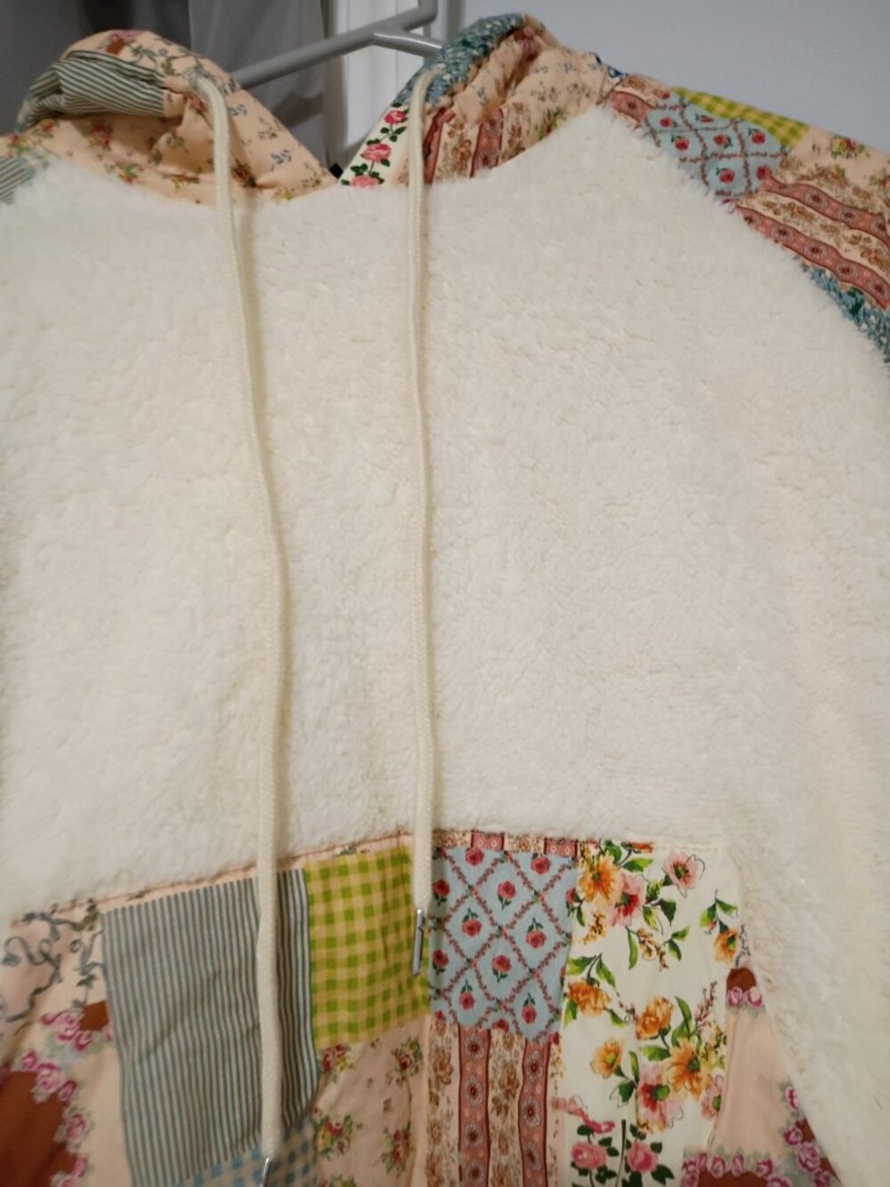 Size xs Cider -fleece geometric and disty floral - Picture 5 of 9